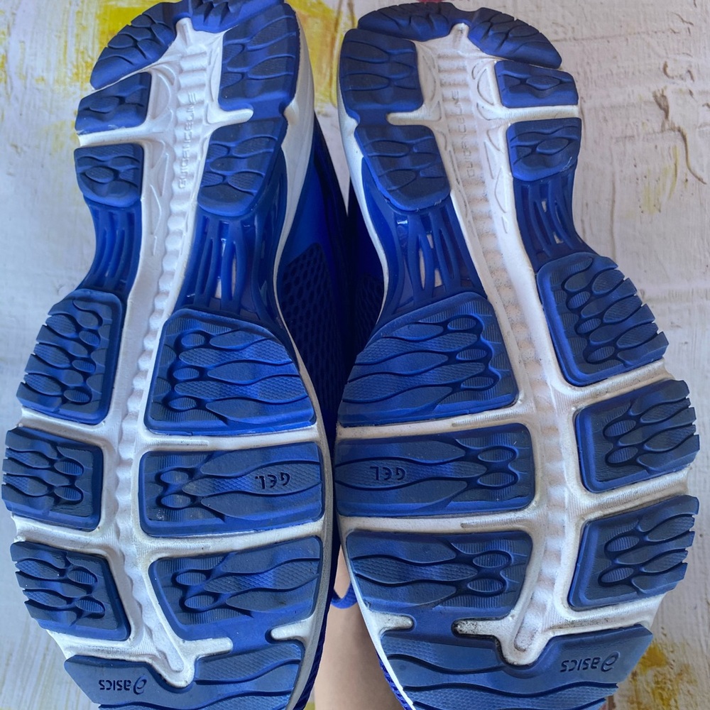 ASICS Running Shoes - Picture 4 of 4